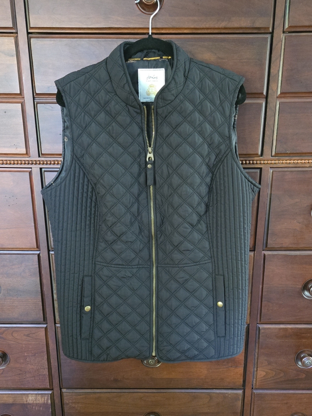 Joules Women's Quilted Sleeveless Vest Jacket - Black. Like new!  Size 18